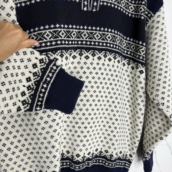 Vintage Wool Knit Crewneck Sweater Size L Fair Isle Icelandic - Picture 3 of 7
